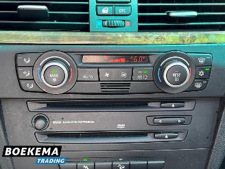 BMW 3-serie 330xd Dynamic Exe Automaat Panorama Climate Cruise Navigatie picture 30