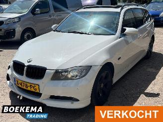 BMW 3-serie 330xd Dynamic Exe Automaat Panorama Climate Cruise Navigatie picture 4