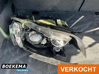 BMW 3-serie 330xd Dynamic Exe Automaat Panorama Climate Cruise Navigatie picture 19