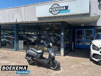 dommages scooters Sym Fiddle II 45KM Brom 2019/1
