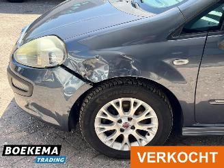 Fiat Punto Evo 1.3 M-Jet Dynamic Navi Climate Cruise picture 6
