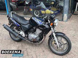 Honda CB 500 Tour picture 2
