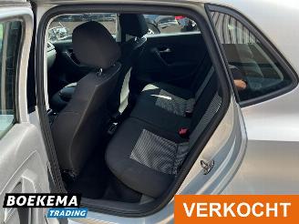 Volkswagen Polo 1.2 TDI BlueMotion Navigatie Airco Cruise picture 16