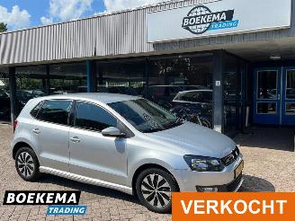 uszkodzony samochody osobowe Volkswagen Polo 1.2 TDI BlueMotion Navigatie Airco Cruise 2013/12
