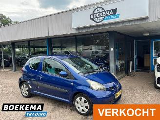 Schadeauto Toyota Aygo 1.0-12V + Automaat Airco Leer 2008/9