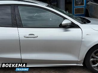 Ford Focus Wagon 1.0 EcoBoost Hybrid ST Line Navigatie Cruise Climate picture 9