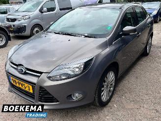 Ford Focus 1.6 TI-VCT First Edition Stoelverwarming Cruise Clima picture 4