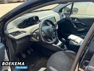 Peugeot 208 1.2 VTi Access Navi Cruise-Control Parkeersensoren Clima picture 8