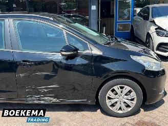 Peugeot 208 1.2 VTi Access Navi Cruise-Control Parkeersensoren Clima picture 6
