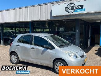 Schadeauto Toyota Yaris 1.0 VVTi Acces 5-Deurs Airco Elektrisch ramen 2010/7