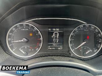 Skoda Octavia Combi 1.6 TDI Business Line Navi Clima Elektrische ramen picture 18