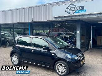 skadebil auto Volkswagen Up! 1.0 high up! BlueMotion 5-deurs Stoelverwarming Navi 2020