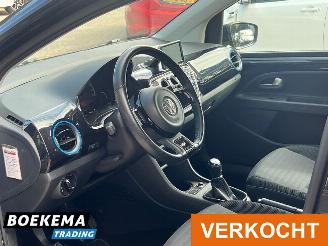 Volkswagen Up! 1.0 High Up! Stoelverwarming Navigatie 5-Deurs picture 10