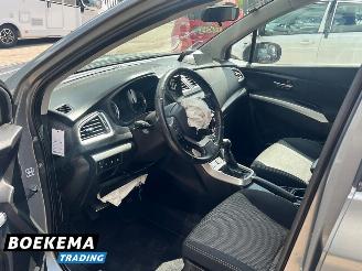 Suzuki S-Cross SX4 1.6 Exclusive Navigatie Stoelverwarming Cruise Control picture 14