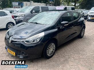 Renault Clio 1.2 16V Navigatie Airco Elektrische ramen picture 4