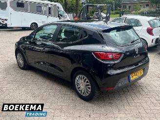 Renault Clio 1.2 16V Navigatie Airco Elektrische ramen picture 3
