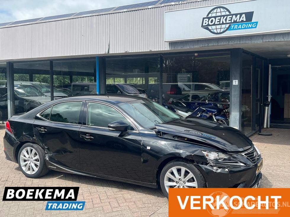 Lexus IS 300h 25th Edition Stoelverwarming Navigatie Parkeercamera