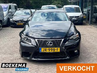 Lexus IS 300h 25th Edition Stoelverwarming Navigatie Parkeercamera picture 5