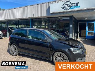krockskadad bil auto Volkswagen Polo 1.4 TSI BlueGT 140PK Stoelverwarming Clima Navi 2013/10