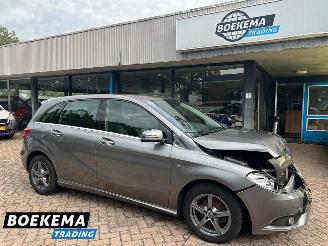 damaged passenger cars Mercedes B-klasse 180 CDI Ambition Automaat Navi Clima Cruise 2012/7