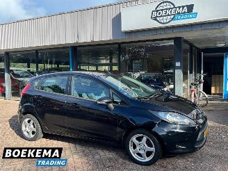 skadebil auto Ford Fiesta 1.25 Champion Airco 5-deurs Trekhaak Elektrische Ramen 2012/4
