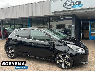 skadebil auto Peugeot 208 1.2 PureTech GT-line Camera Navi Cruise Clima 2017/7