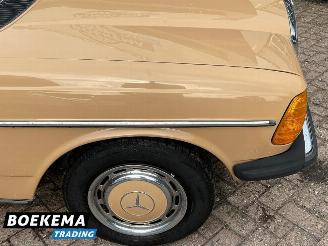 Mercedes 200-serie 200 D Open-Dak APK 08/2027! picture 10