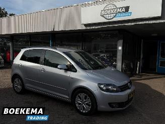 skadebil auto Volkswagen Golf plus 1.6 TDI Highline DSG Stoelverwarming Trekhaak 2013/5