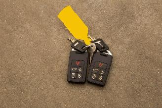 Volvo V-60 D6 2.4 AWD Plug In Hybrid Phev picture 22