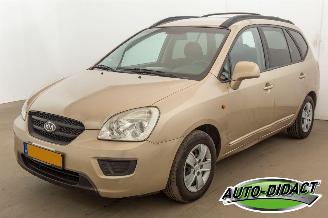 Coche accidentado Kia Carens 2.0 automaat 7 Persoons 2008/2