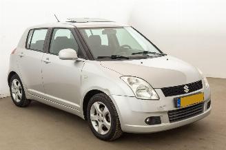 Suzuki Swift 1.3 Shogun picture 2