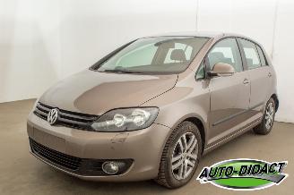 Auto incidentate Volkswagen Golf plus 1.6 TDI Automaat 2009/9