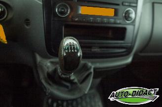 Mercedes Vito 111 CDI 9 persoons Airco picture 9