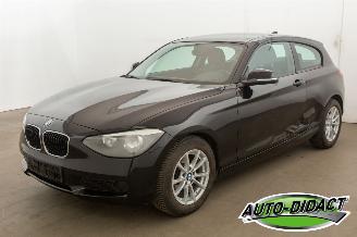 skadebil auto BMW 1-serie 116i Airco 2013/3