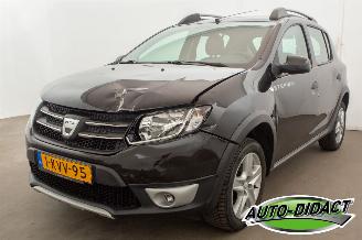 Auto incidentate Dacia Sandero Stepway 0.9 TCe Airco Lauréate 2013/7