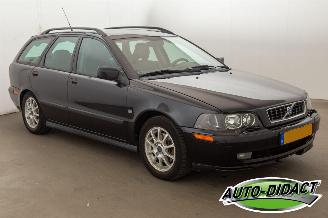 Volvo V-40 2.0 Airco Leder Benzine/LPG picture 2