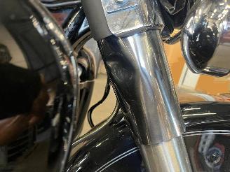 Harley-Davidson Electra Glide 96 FLHTCU Classic Electra Glide Ultra picture 19