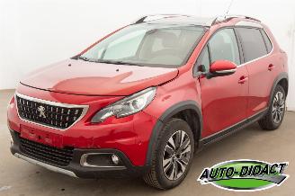 Auto incidentate Peugeot 2008 1.2 Clima Navi Pano 111.327 km 2018/11
