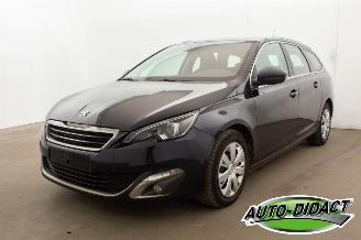  Peugeot 308 1.6 Clima Navi 2015/3