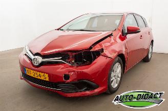  Toyota Auris 1.4D Aspiration Clima 2016/8