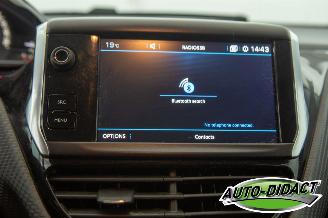 Peugeot 2008 1.2 Airco Navi 78.059 km picture 5