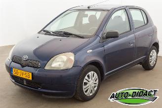 Unfallwagen Toyota Yaris 1.3-16V 59.561 km NAP Airco VVT-i YORIN 2002/9