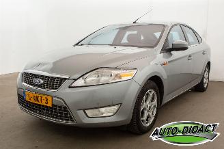  Ford Mondeo 2.0-16V Limited Clima Navi 2010/9