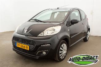 Voiture accidenté Peugeot 107 1.0 Access Airco 89.311 km 2013/2