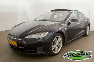 skadebil auto Tesla Model S 85 Base Automaat Clima Navi Camera 2015/6