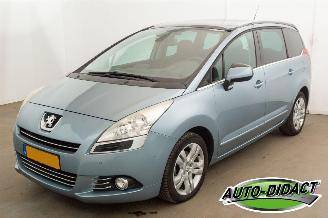 krockskadad bil auto Peugeot 5008 1.6 THP Automaat 115.558 km Clima Navi Allure 5p. 2012/1