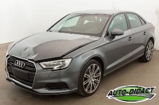krockskadad bil auto Audi A3 1.0 TFSI Clima Navi 2018/3