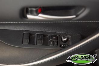 Toyota Corolla 1.2 117.487 km Clima Navi Camera picture 14