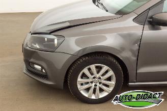 Volkswagen Polo 1.2 TSI Automaat Clima Navi picture 34