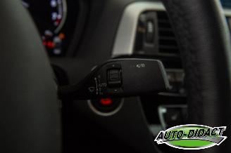 BMW 2-serie 218i Cabrio Clima Navi CARPAS picture 22